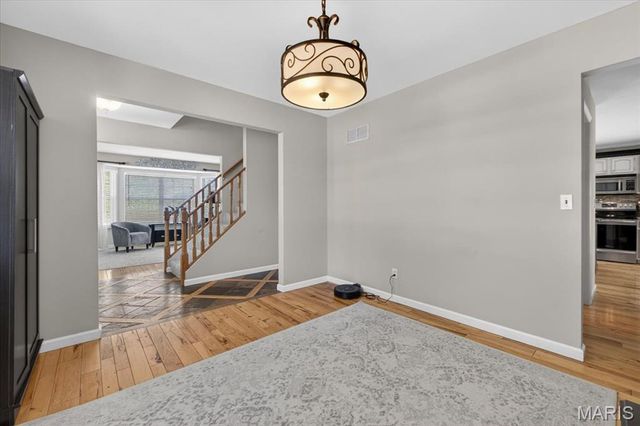 4062 Bristol Bay Drive, St Charles, MO 63304