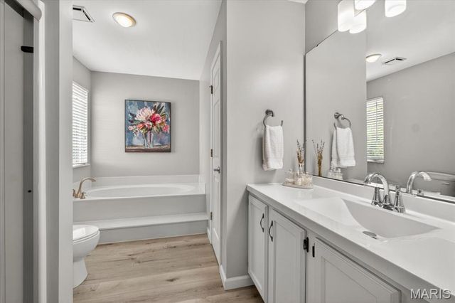 4062 Bristol Bay Drive, St Charles, MO 63304