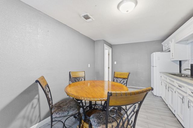 7603 Avenue K, Houston, TX 77012