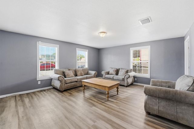 7603 Avenue K, Houston, TX 77012