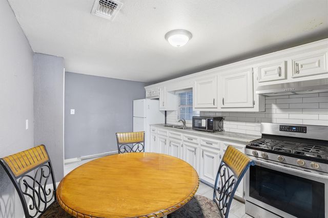 7603 Avenue K, Houston, TX 77012