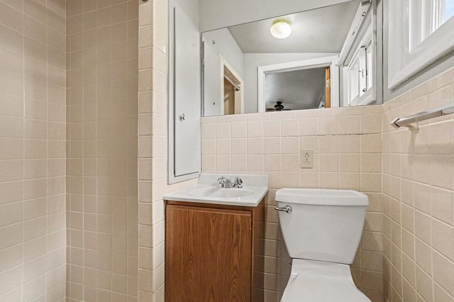 237 24th Street N, Springfield City, MI 49037