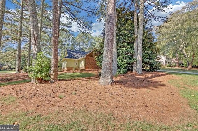 1559 Norwood Drive, Lilburn, GA 30047