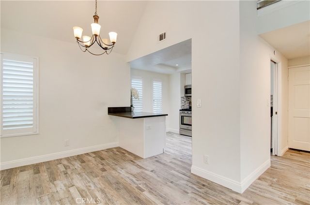 810 Baker 106, Costa Mesa, CA 92626