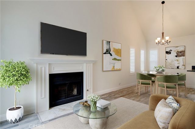 810 Baker 106, Costa Mesa, CA 92626