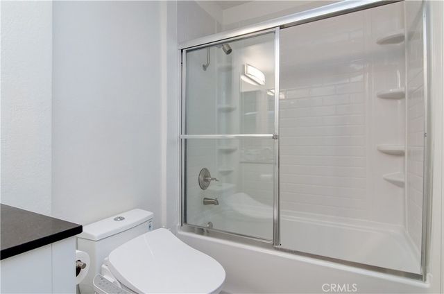 810 Baker 106, Costa Mesa, CA 92626