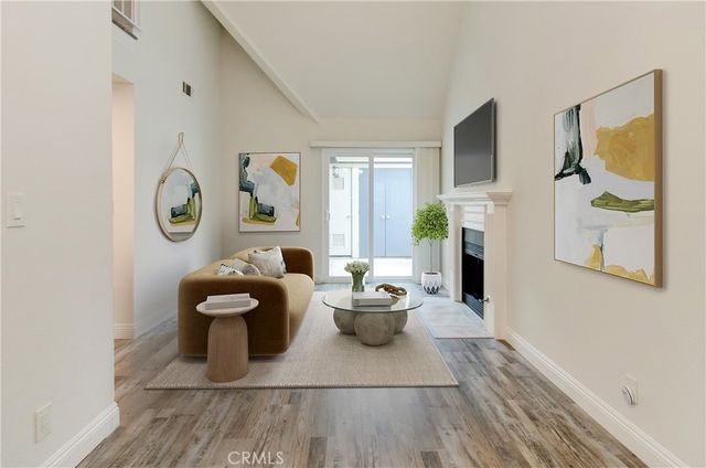 810 Baker 106, Costa Mesa, CA 92626
