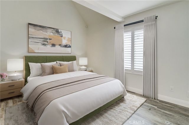 810 Baker 106, Costa Mesa, CA 92626