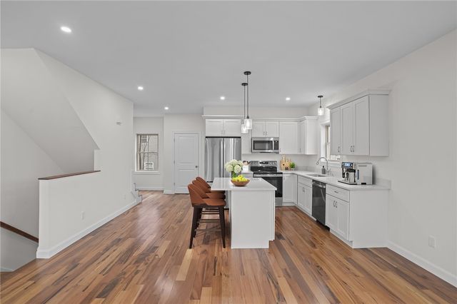 11 Stone Street A, Providence, RI 02904