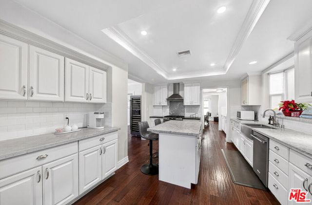 416 S Van Ness Avenue, Los Angeles, CA 90020