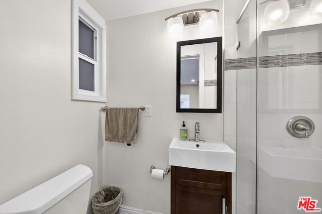 416 S Van Ness Avenue, Los Angeles, CA 90020