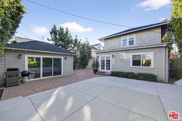 416 S Van Ness Avenue, Los Angeles, CA 90020