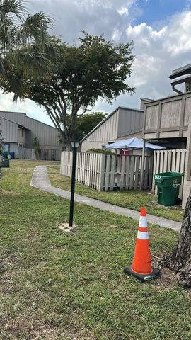 5630 NW 21st Street 31C, Lauderhill, FL 33313