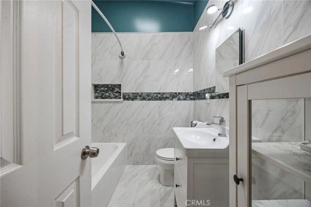 16135 E Edna, Covina, CA 91722