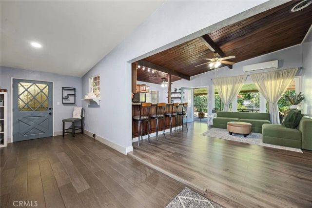 16135 E Edna, Covina, CA 91722