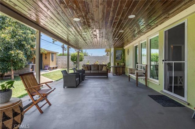 16135 E Edna, Covina, CA 91722