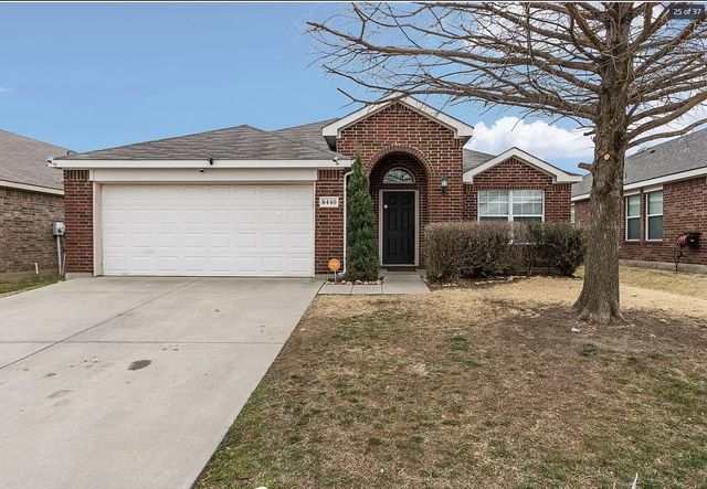 6440 Stone Lake Drive, Fort Worth, TX 76179