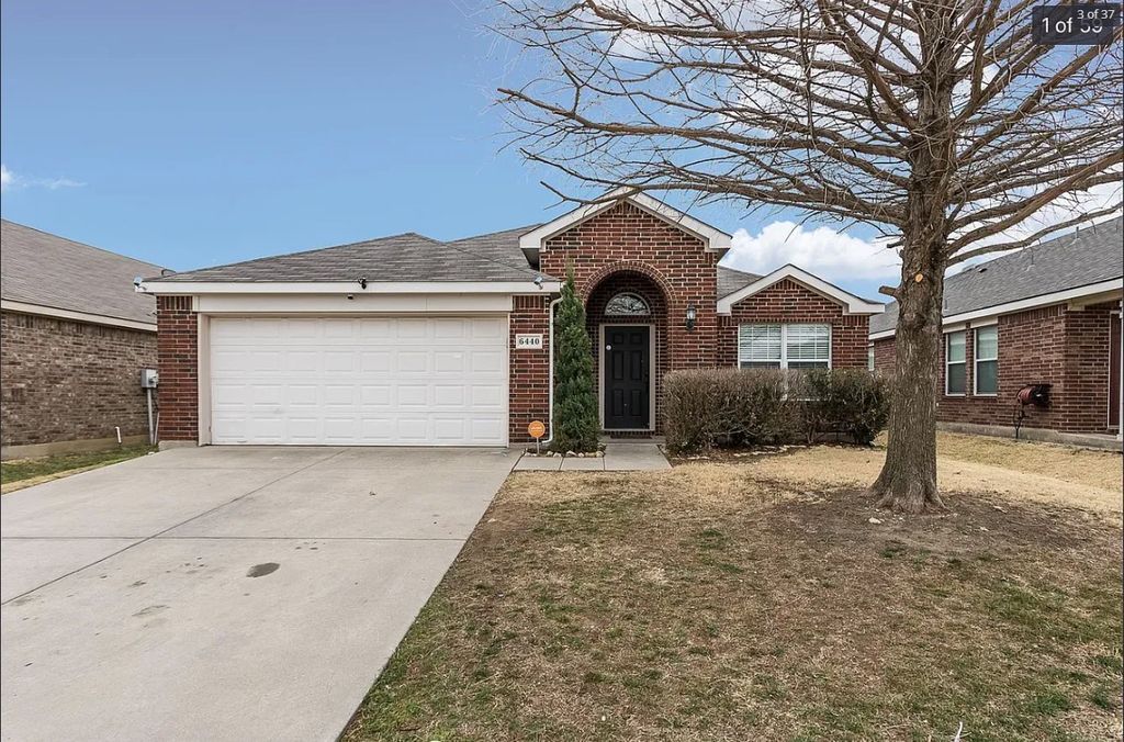 6440 Stone Lake Drive, Fort Worth, TX 76179