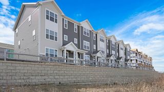 2648 Arrowhead Drive, Pingree Grove, IL 60140