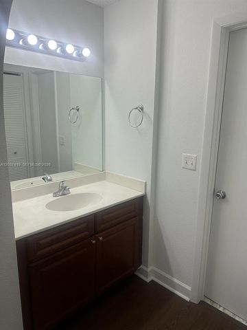 10131 W Sunrise Boulevard 106, Plantation, FL 33322