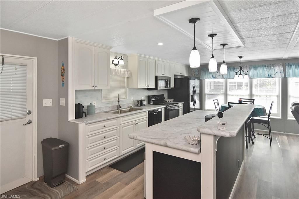 114 Snead DR, NORTH FORT MYERS, FL 33903 — photo 3