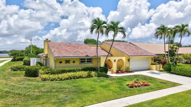 2305 SW 23rd Cranbrook Drive, Boynton Beach, FL 33436