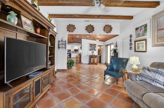 2305 SW 23rd Cranbrook Drive, Boynton Beach, FL 33436
