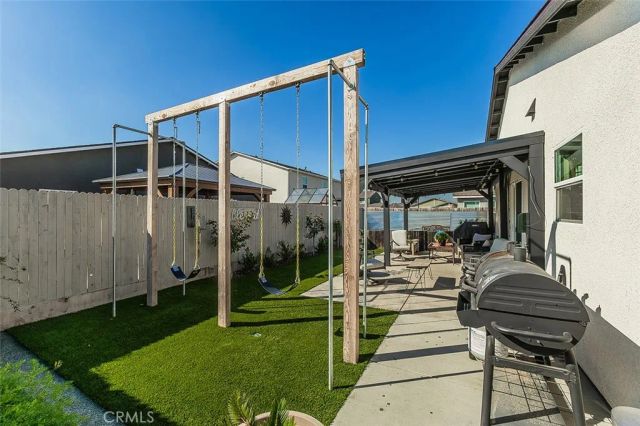 2161 Heidi Avenue, Sanger, CA 93657