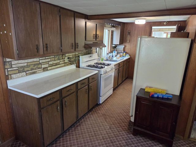 N6557 Forest ROAD, Delavan, WI 53115