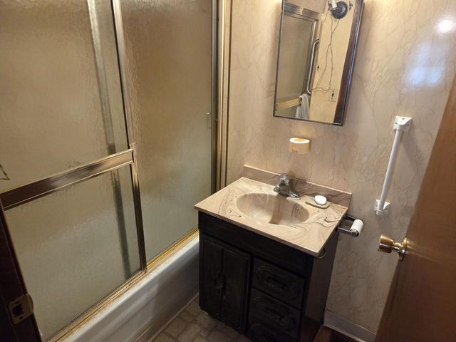 N6557 Forest ROAD, Delavan, WI 53115