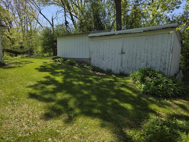 N6557 Forest ROAD, Delavan, WI 53115