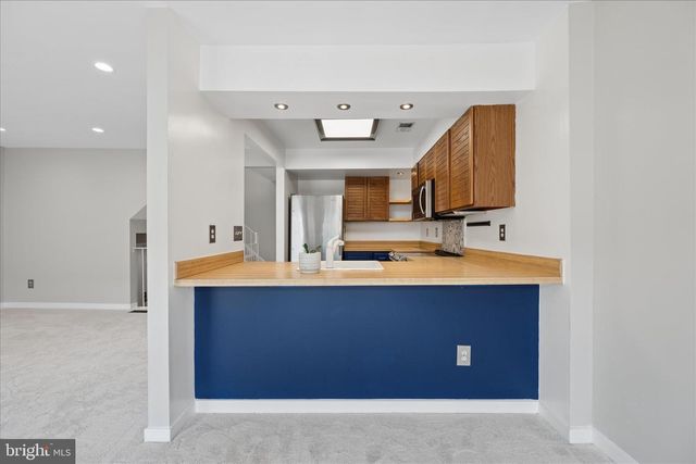 9817 SAILFISH TER, Montgomery Village, MD 20886