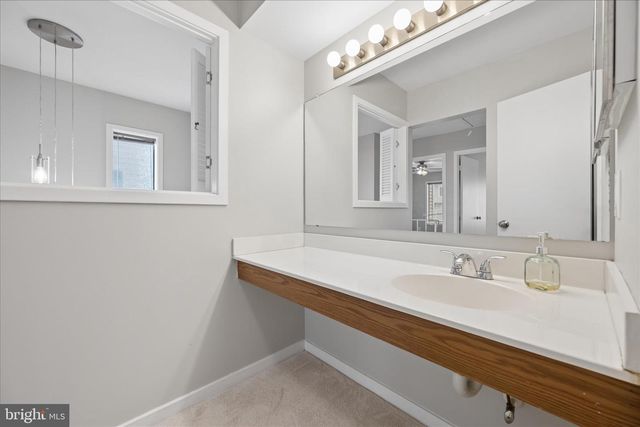 9817 SAILFISH TER, Montgomery Village, MD 20886