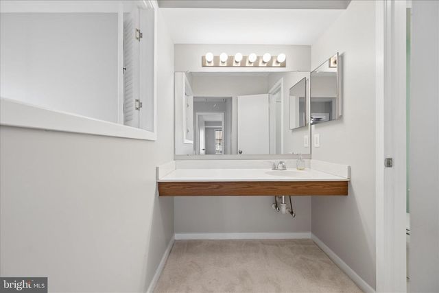 9817 SAILFISH TER, Montgomery Village, MD 20886