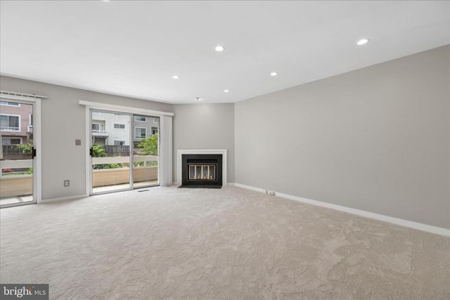 9817 SAILFISH TER, Montgomery Village, MD 20886