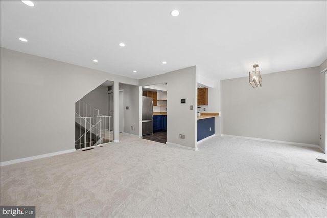 9817 SAILFISH TER, Montgomery Village, MD 20886
