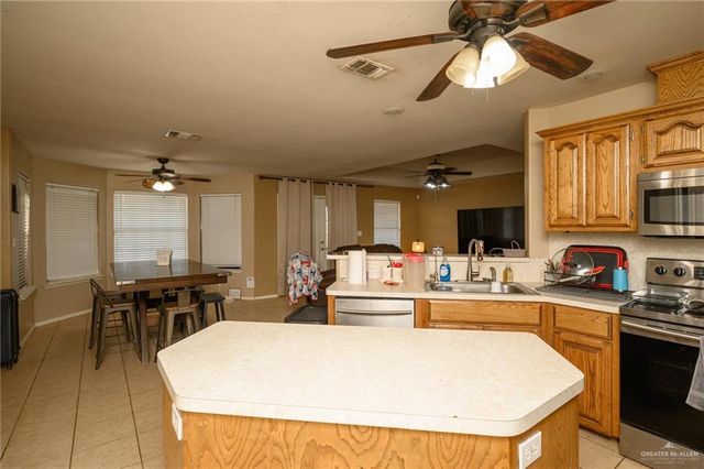 14004 Whitewing Lane, Lyford, TX 78569