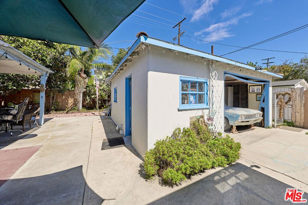 12827 Walsh Avenue, Los Angeles, CA 90066 — photo 5
