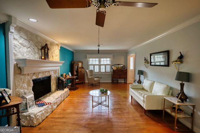 562 Cupelo Drive NW, Marietta, GA 30064