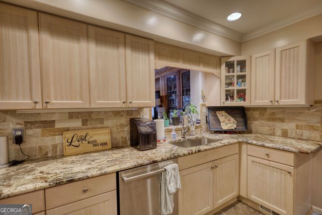 562 Cupelo Drive NW, Marietta, GA 30064