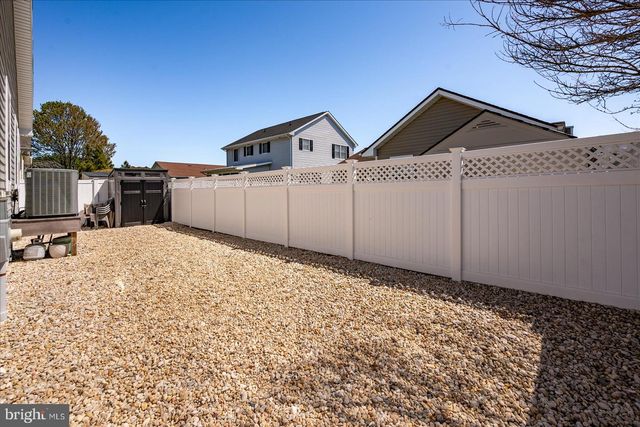 13804 SAILING RD, Ocean City, MD 21842