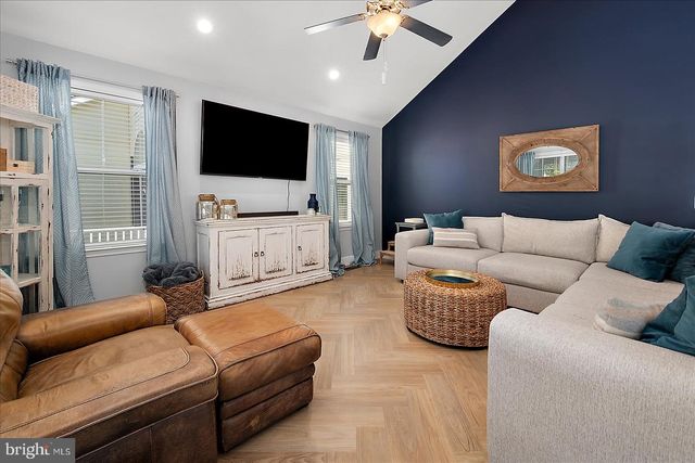 13804 SAILING RD, Ocean City, MD 21842
