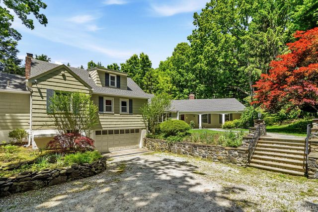 690 Croton Heights Road, Yorktown Heights, NY 10598