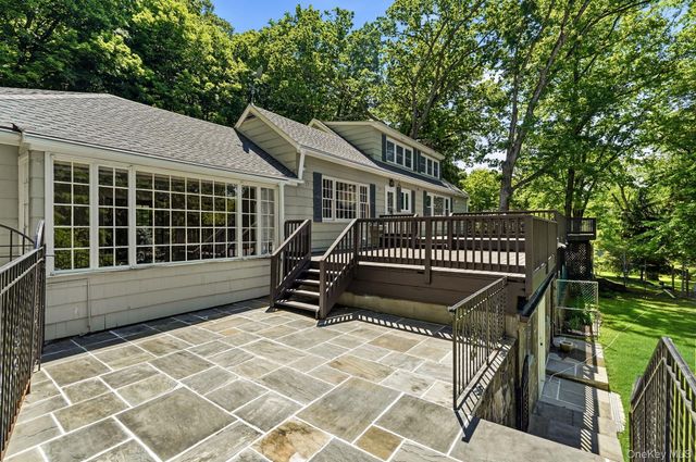 690 Croton Heights Road, Yorktown Heights, NY 10598