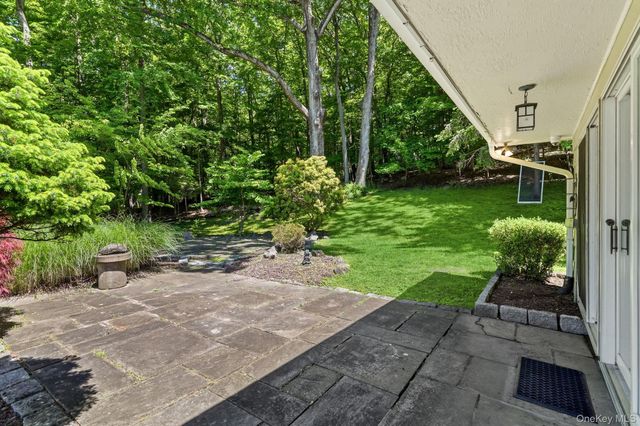 690 Croton Heights Road, Yorktown Heights, NY 10598