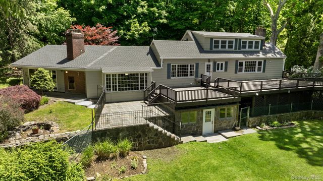 690 Croton Heights Road, Yorktown Heights, NY 10598
