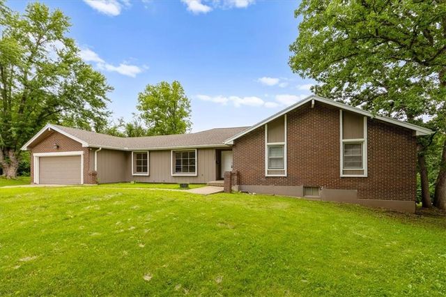 9905 Wayne Avenue, Kansas City, MO 64131