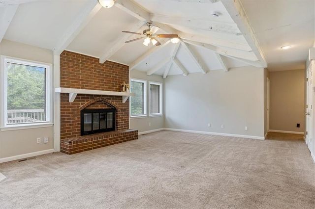 9905 Wayne Avenue, Kansas City, MO 64131