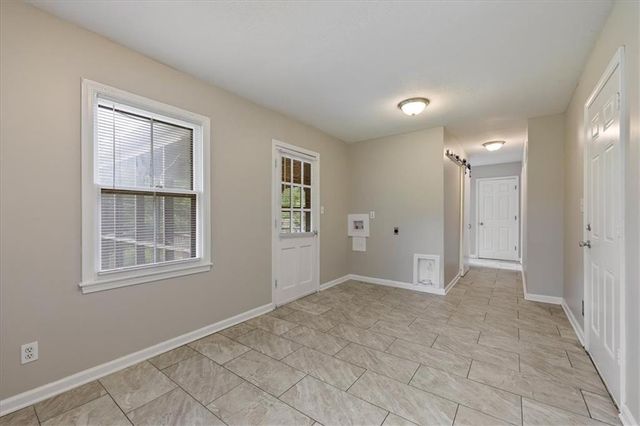 9905 Wayne Avenue, Kansas City, MO 64131