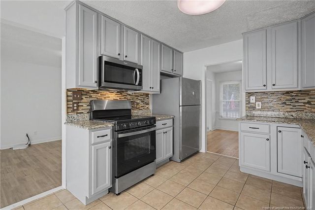 7105 Tollhouse Drive, Fayetteville, NC 28314